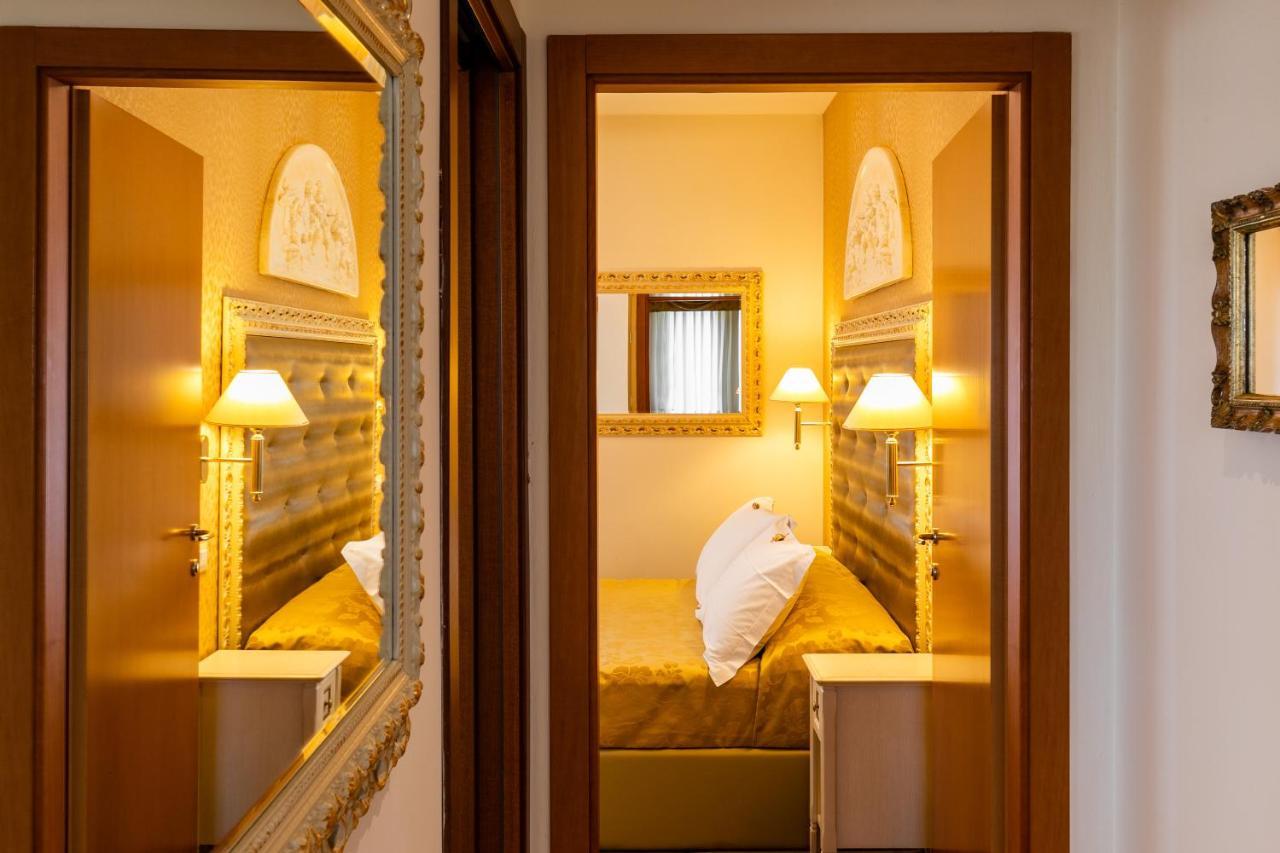 Hotel Mazzanti Milano Marittima Zewnętrze zdjęcie